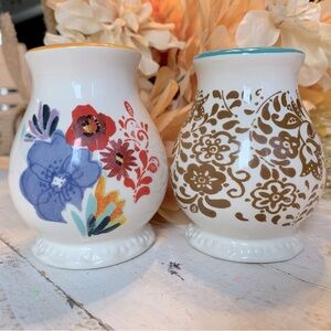 Pioneer Woman PW Mercantile Floral Salt and Pepper Shakers